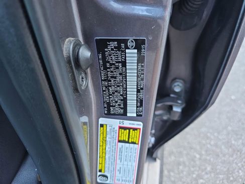 Used 2023 Toyota Camry LE FWD image 31