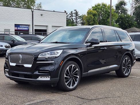 Used 2020 Lincoln Aviator Reserve w/ Equipment Group 201A AWD/4WD image 6