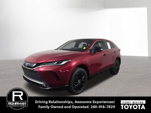 Used 2023 Toyota Venza Nightshade AWD/4WD image 1
