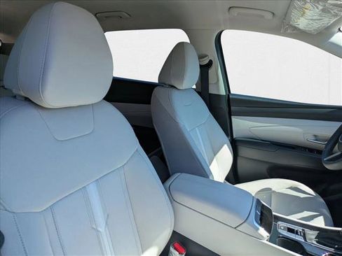 New 2026 Hyundai Tucson SEL FWD image 18