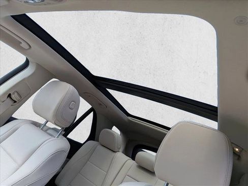 Certified 2024 Mercedes-Benz GLE 350 4MATIC image 15