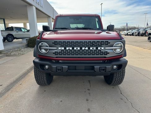 New 2026 Ford Bronco Badlands image 8