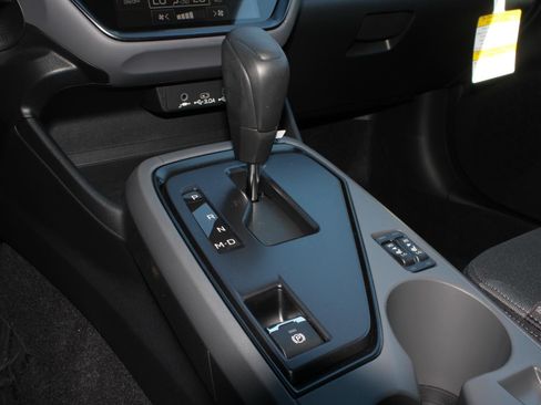 New 2026 Subaru Crosstrek 2.5i Premium AWD/4WD image 14