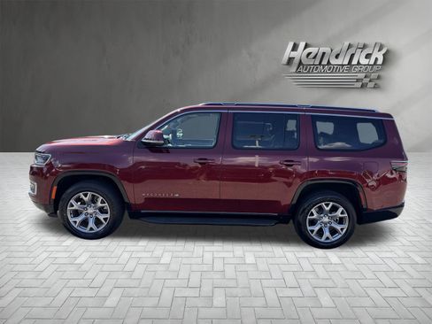 Used 2022 Jeep Wagoneer Series II AWD/4WD image 7