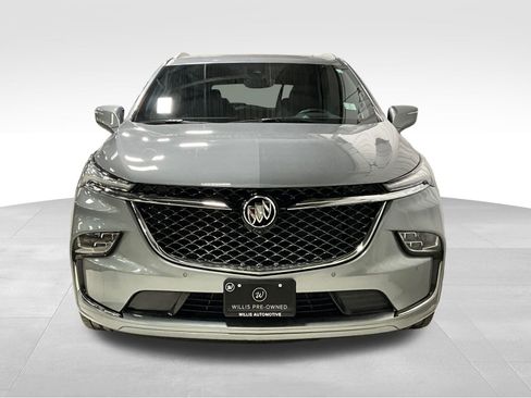 Used 2024 Buick Enclave Avenir w/ Avenir Technology Package AWD/4WD image 3