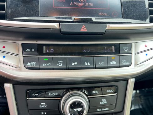 Used 2014 Honda Accord EX-L image 24