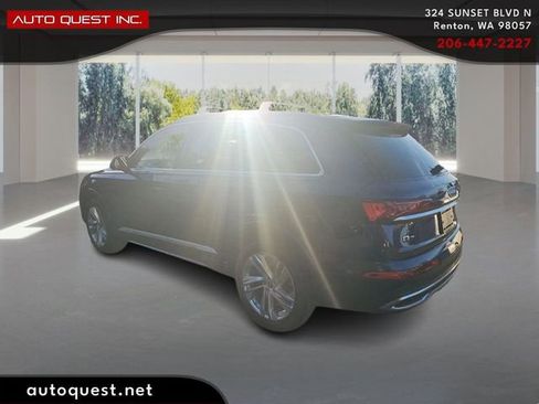 Used 2022 Audi Q7 3.0T Premium Plus w/ Premium Plus Package AWD/4WD image 7