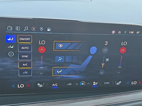 Used 2025 Chevrolet Tahoe Z71 w/ Comfort Package image 25