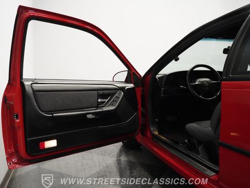 Used 1992 Ford Thunderbird Super image 36