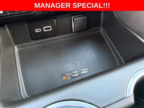 Used 2024 Chevrolet Tahoe High Country AWD/4WD image 32
