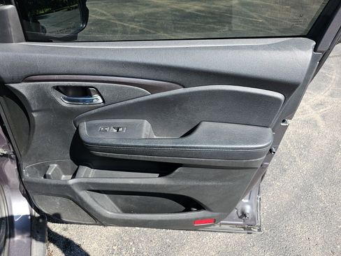 Used 2018 Honda Pilot EX-L image 14
