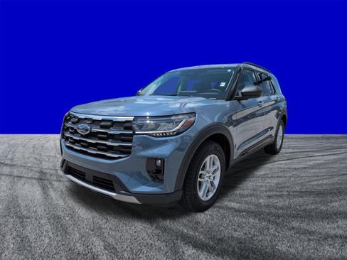 New 2026 Ford Explorer Active w/ Active Comfort Package RWD image 8