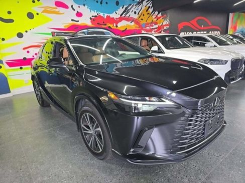 Used 2024 Lexus RX 350 Premium w/ Accessory Package (Z1) AWD/4WD image 3