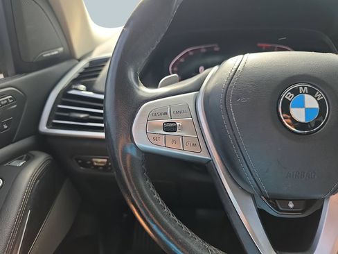 Used 2020 BMW X7 xDrive40i w/ Premium Package AWD/4WD image 22