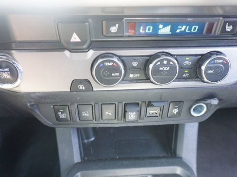 Used 2023 Toyota Tacoma Limited RWD image 12