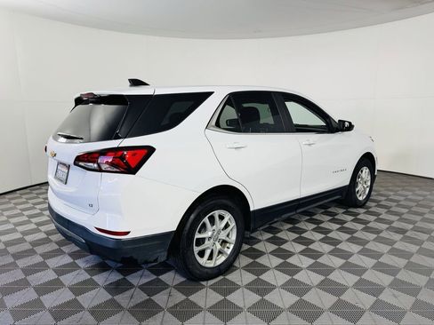 Used 2023 Chevrolet Equinox LT FWD image 24