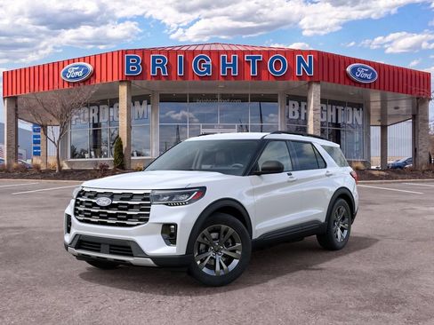 Used 2027 Ford Explorer Active w/ Active Comfort Package AWD/4WD image 4
