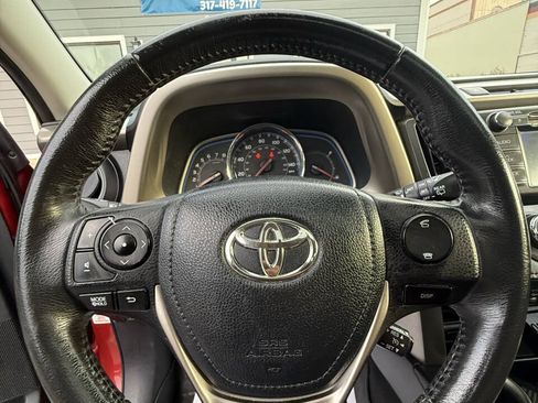 Used 2013 Toyota RAV4 Limited AWD/4WD image 11
