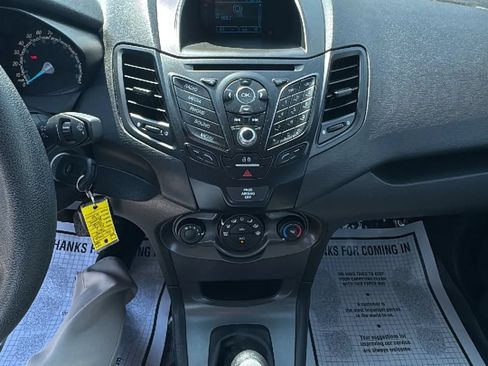 Used 2016 Ford Fiesta S FWD image 12
