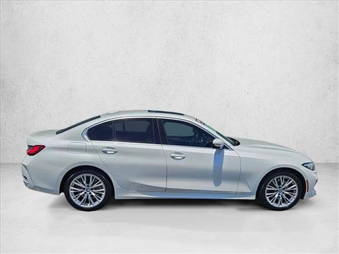 Certified 2024 BMW 330i Sedan w/ Convenience Package RWD image 4