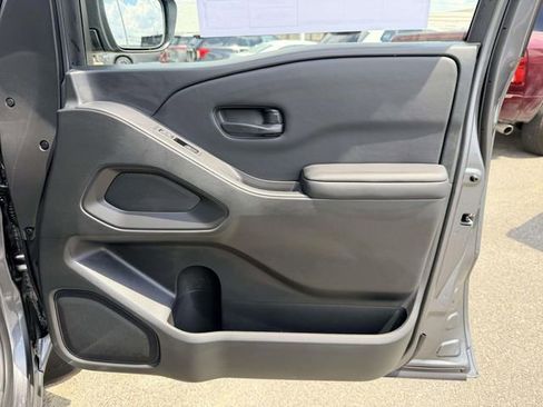 New 2026 Nissan Frontier SV w/ SV Convenience Package AWD/4WD image 8