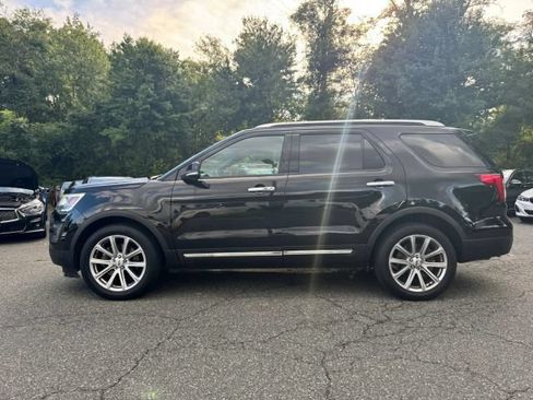 Used 2016 Ford Explorer Limited AWD/4WD image 2