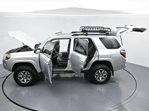 Used 2019 Toyota 4Runner TRD Off-Road Premium AWD/4WD image 48