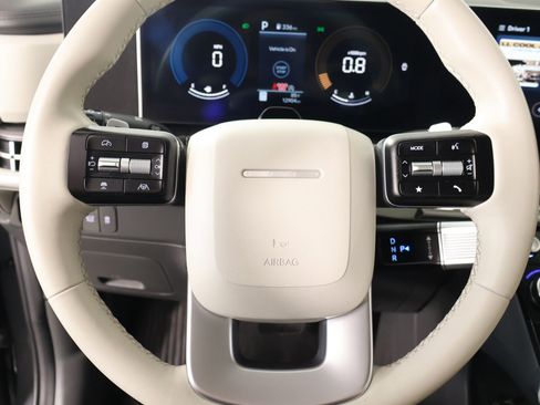 Certified 2026 Hyundai Santa Fe SEL FWD image 3