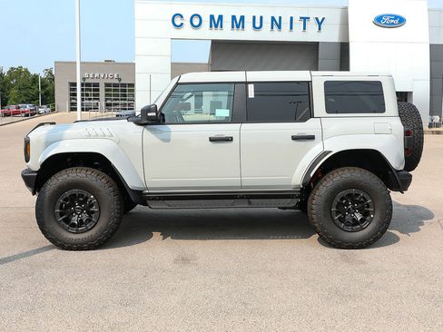 New 2026 Ford Bronco Raptor w/ Interior Carbon Fiber Pack AWD/4WD image 2