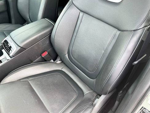 Used 2022 Hyundai Santa Cruz Limited w/ Cargo Package image 22