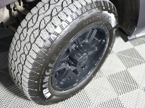 Used 2016 GMC Yukon XL Denali w/ Open Road Package image 20