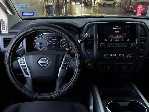 Used 2023 Nissan Titan SV w/ SV Convenience Package RWD image 16