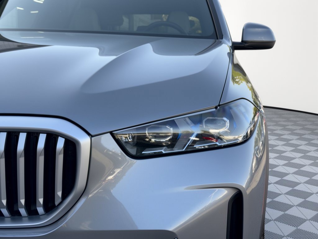 Used 2026 BMW X5 sDrive40i w/ Premium Package RWD image 12