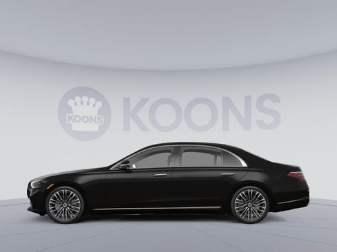 New 2026 Mercedes-Benz S 580 4MATIC Sedan image 2