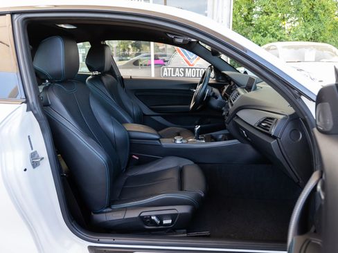 Used 2017 BMW M2 RWD image 20