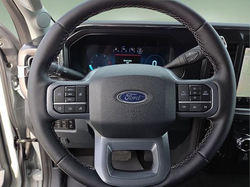 New 2026 Ford F250 Lariat w/ FX4 Off-Road Package image 24