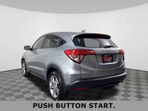Used 2017 Honda HR-V EX image 8