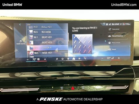 Used 2025 BMW 530i w/ Premium Package image 16