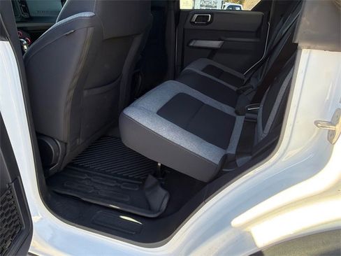 Used 2022 Ford Bronco Big Bend image 21