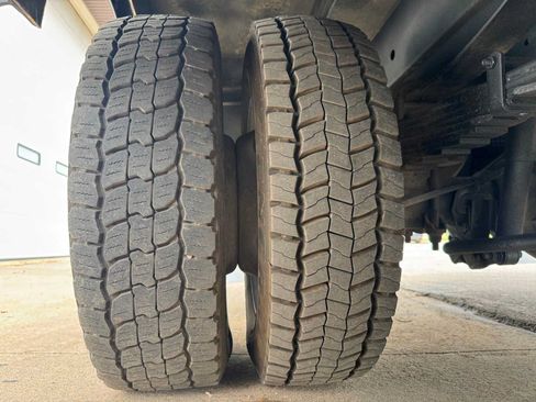 Used 2018 Ford F550 4x4 Regular Cab Super Duty image 23