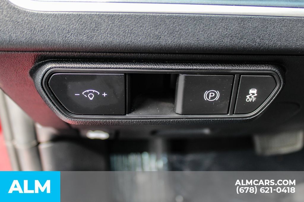 Used 2025 Kia K4 FWD image 29