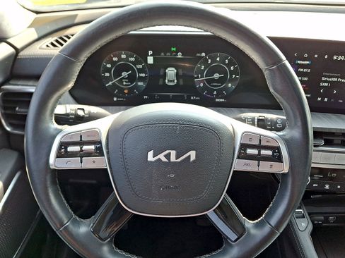 Used 2023 Kia Telluride SX AWD/4WD image 16