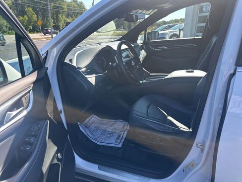 Used 2023 Buick Enclave Essence w/ Experience Buick Package image 13