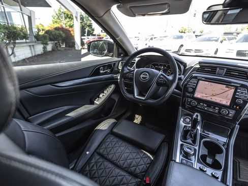 Used 2023 Nissan Maxima Platinum FWD image 19