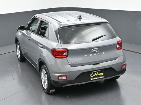 Used 2022 Hyundai Venue SE FWD image 37