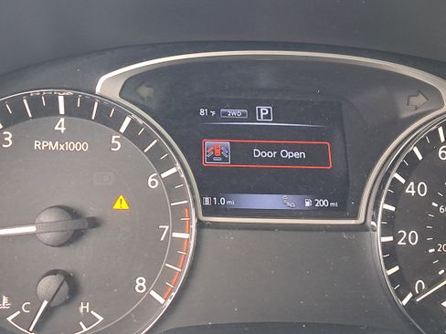 Used 2017 Nissan Pathfinder SL w/ SL Tech Package image 24