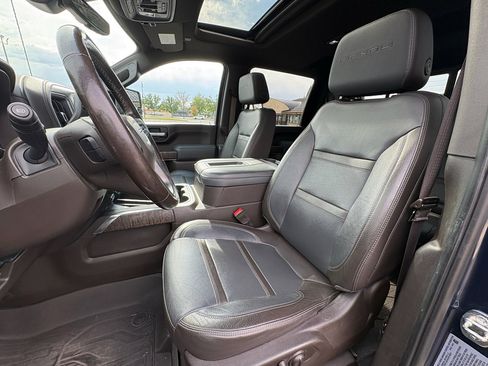 Used 2021 GMC Sierra 3500 Denali w/ Denali Ultimate Package AWD/4WD image 15