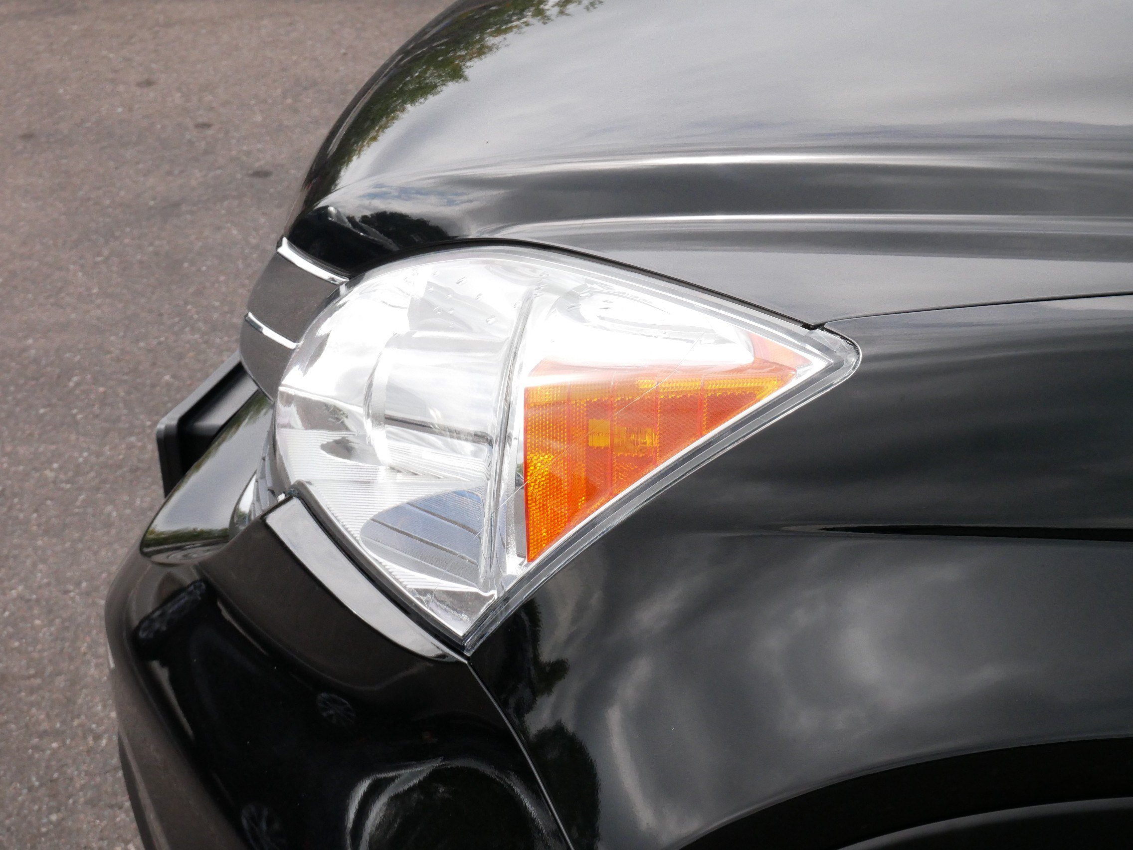 Used 2011 Honda CR-V EX-L image 16