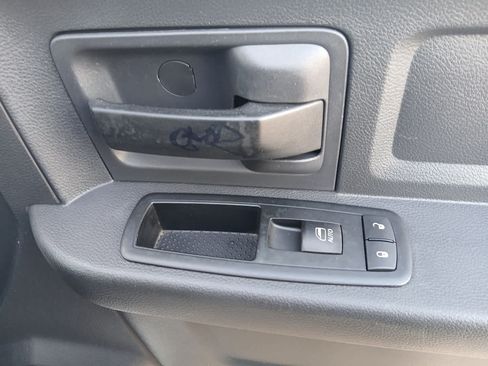 Used 2012 RAM 1500 Express RWD image 42