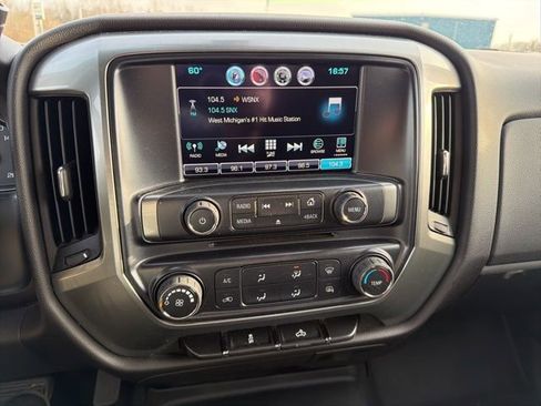 Used 2016 Chevrolet Silverado 1500 LT image 20